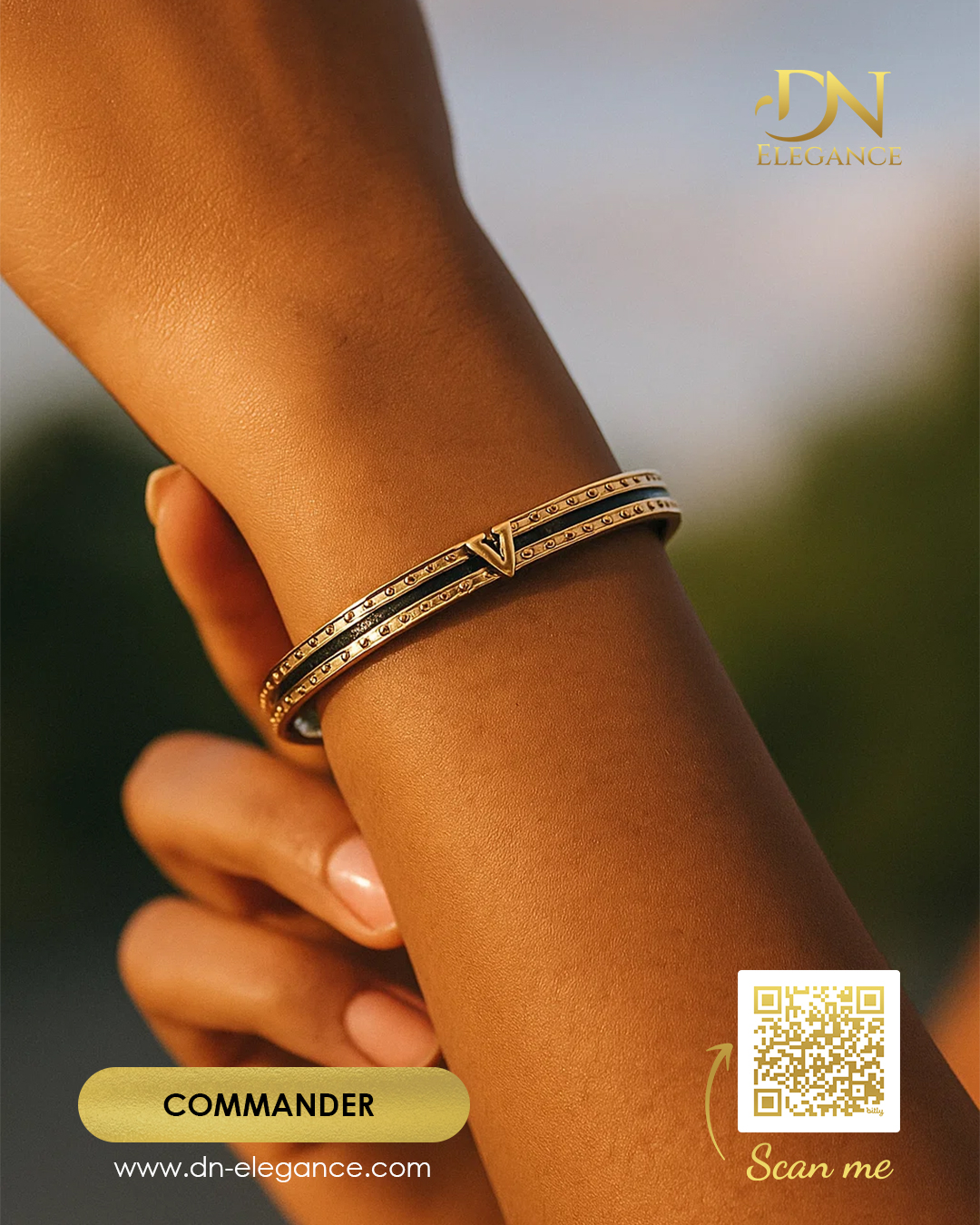 Bracelet cerceau or avec cuir noir en acier inoxydable – Image 2