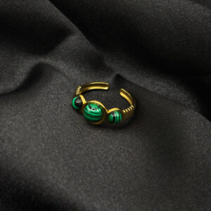 Bague plaquet trio pierre vert en acier inoxydable