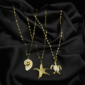 Trio chaînes médaillons coquillages + étoiles de mer + crabes en acier inoxydable